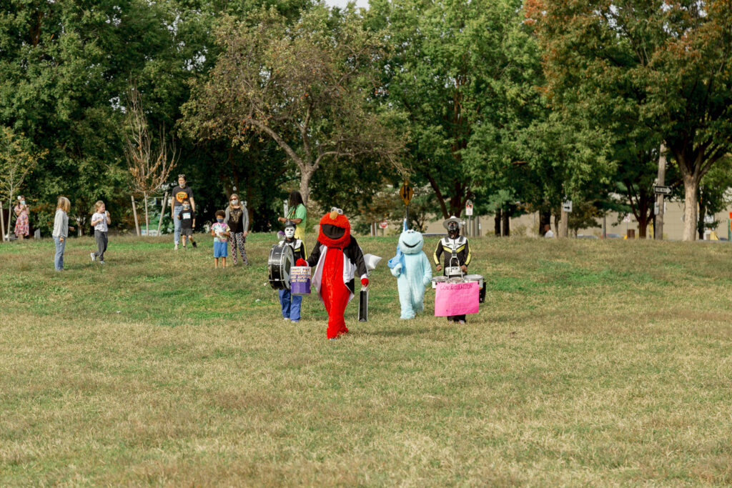 Philly Elmo arrives at Penn Treaty Park for an intimate wedding celebration